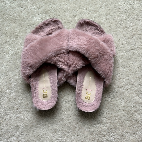 Anthropologie Shoes - Pink slippers Anthropologie Size 6